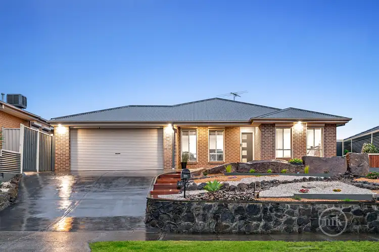 21 Woodridge Crescent, Doreen VIC 3754