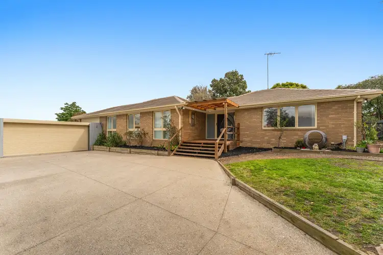 5 Kirkfell Court, Berwick VIC 3806