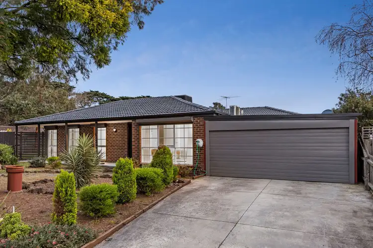 6 Kelso Place, Berwick VIC 3806