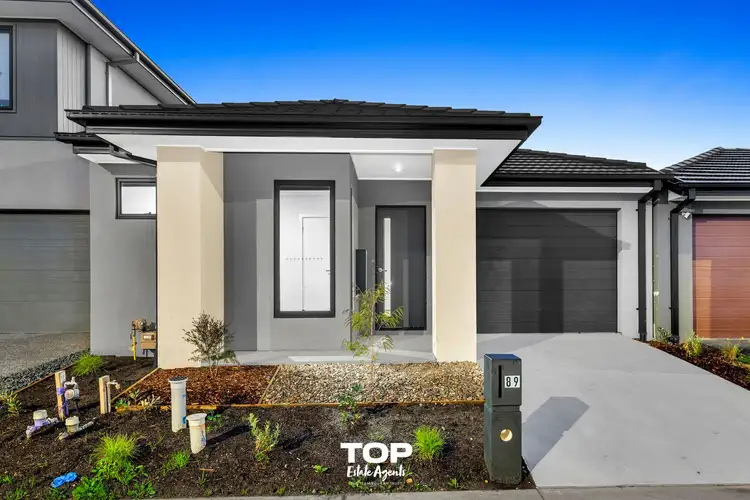 89 Fairground Promenade, Berwick VIC 3806